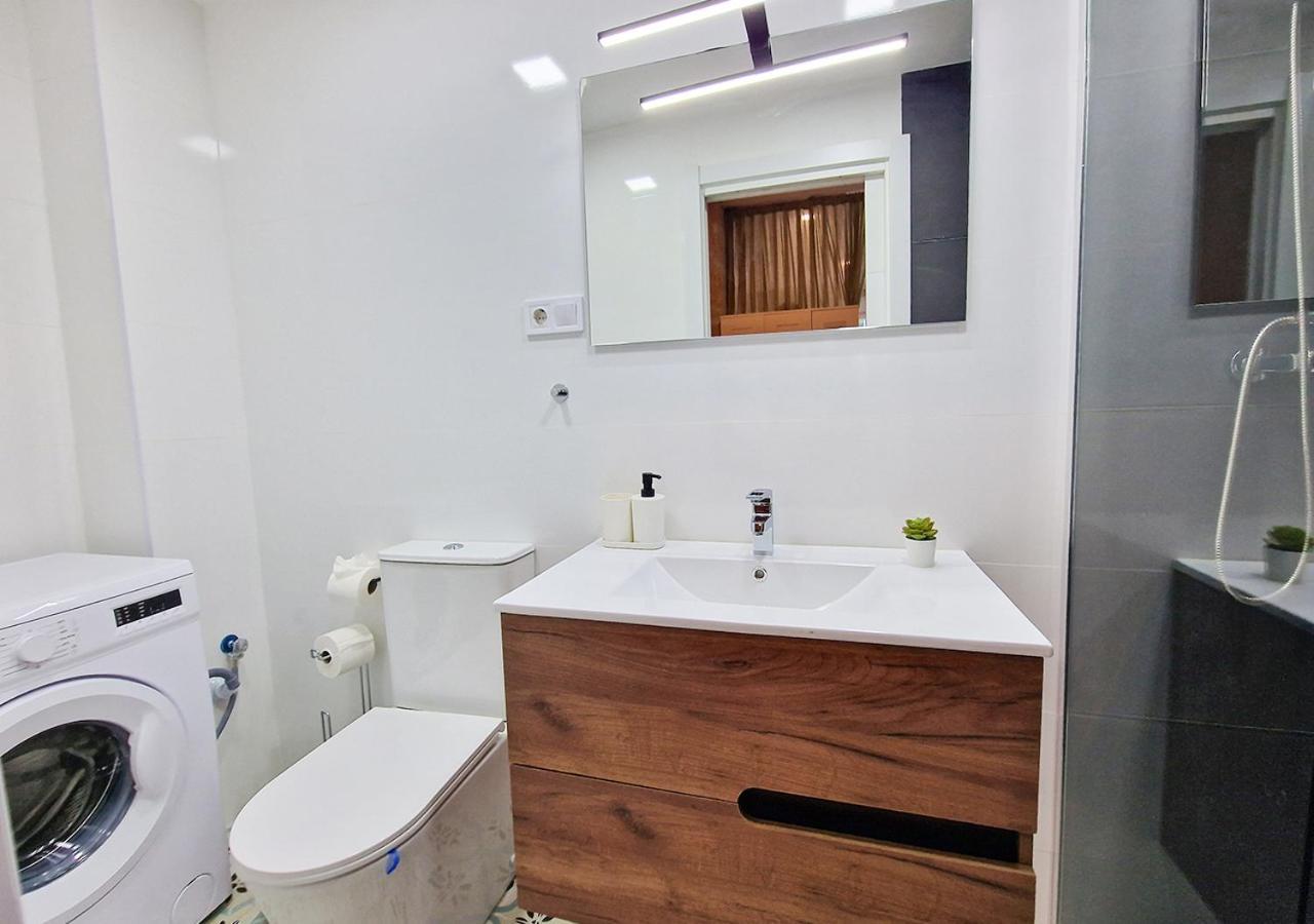 Apartamentos Manzanares 'Madrid Rio' Exterior photo