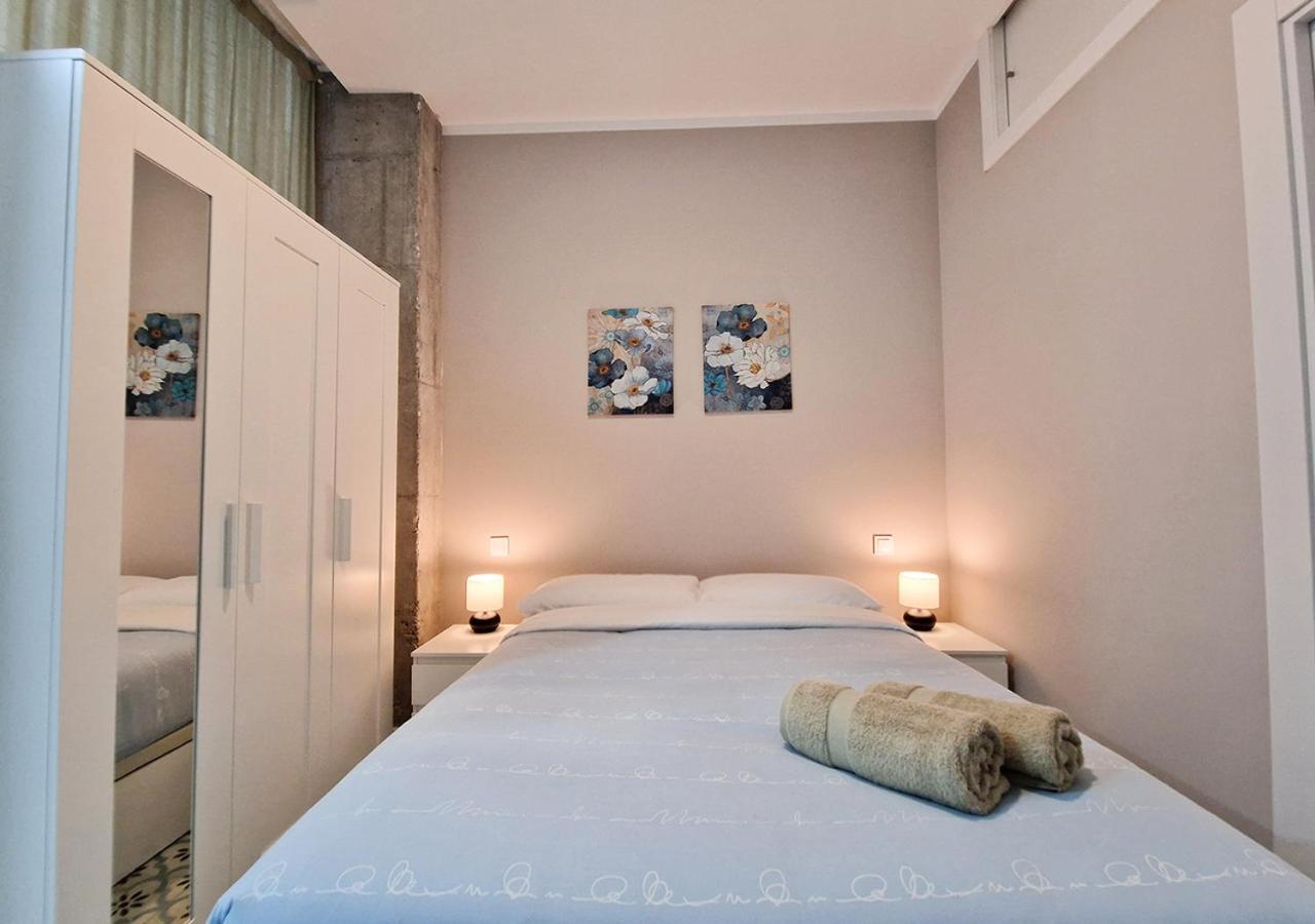 Apartamentos Manzanares 'Madrid Rio' Exterior photo